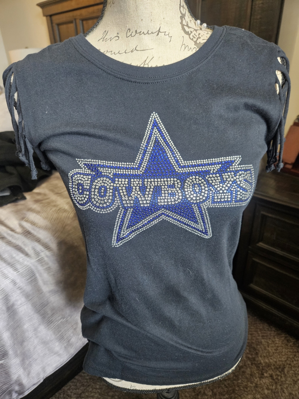 Womend Dallas Cowboys Rhinestone Star Tee - Black & Blue